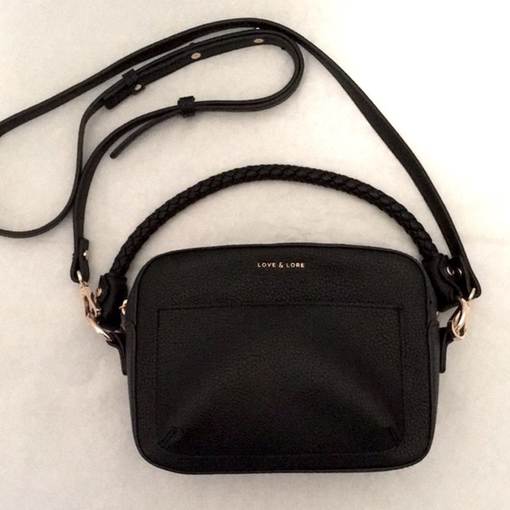 Vegan Leather Crossbody/top handle bag